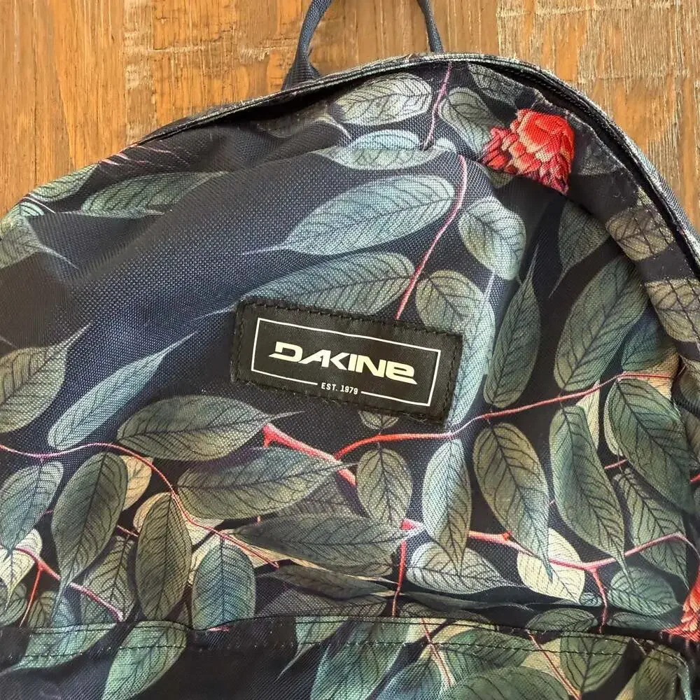 Dakine 365 Backpack in Eucalyptus Floral Print school size backpack